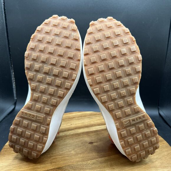 Nike Womens Size 7 Waffle Debut Cheetah DZ5201-100 White Running Shoes Sneakers - Picture 7 of 8